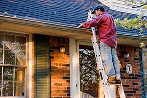 5 Tips from the Experts for Summer Roof Maintenance  