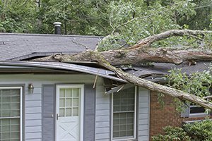 Benefits of Having Your Roof Inspected By a Professional After a Storm
